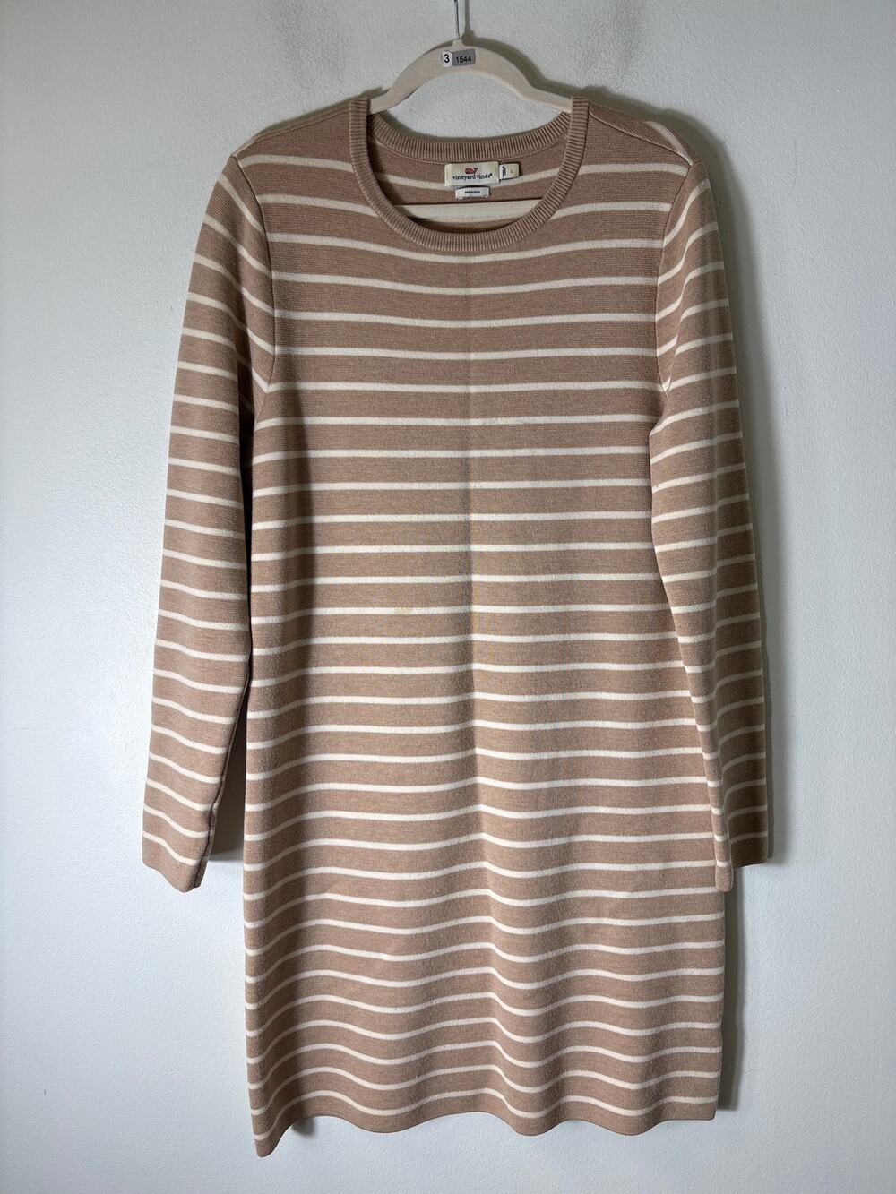 Vineyard Vines Tan And White Sweater Sz L